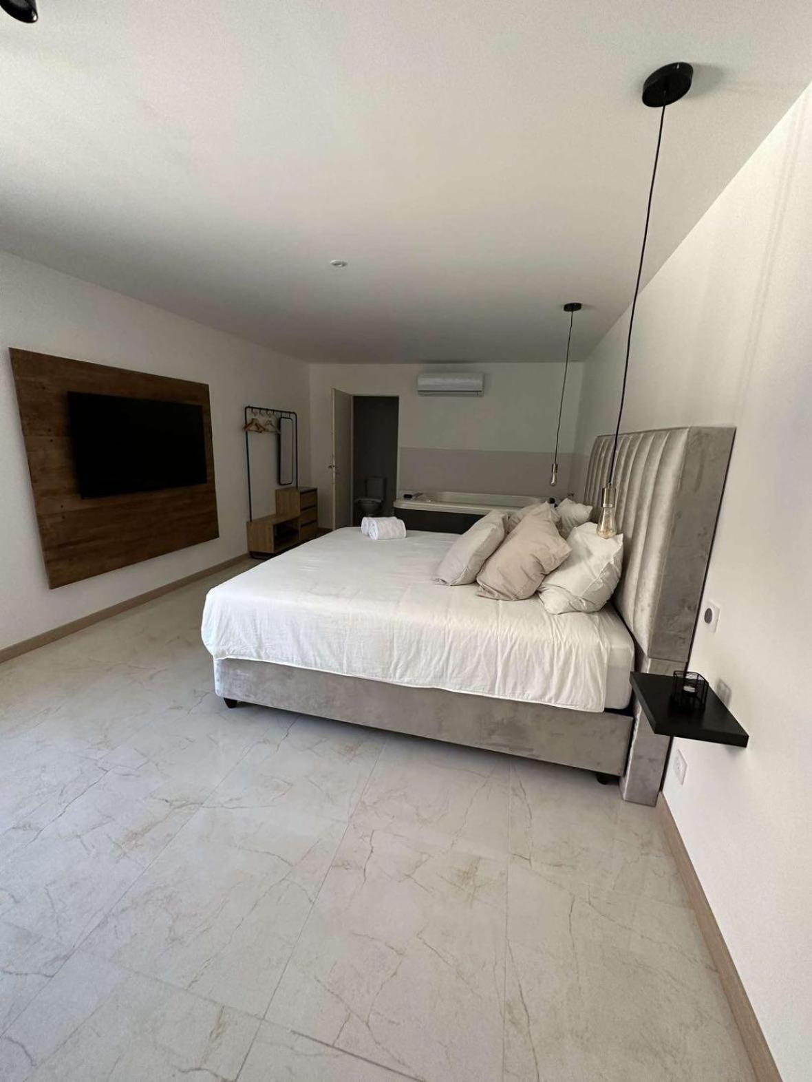 My Suite Bourgoin-Jallieu Exterior foto
